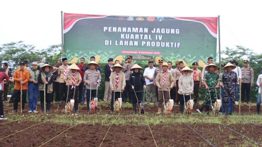 Polresta Banyuwangi Dorong Penguatan Ketahanan Pangan Lewat Penanaman Jagung Kuartal IV 2025*