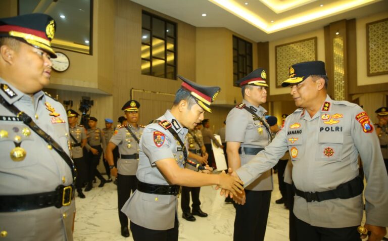 Pimpinan Baru Polres Pasuruan AKBP Jazuli Dani Iriawan Resmi Digantikan AKBP Harto Agung Cahyono