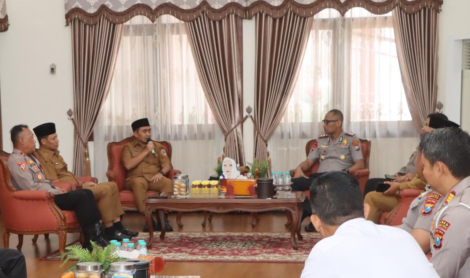 Kapolres Pasuruan Kota Kunjungi Wali Kota Adi Wibowo, Bangun Komunikasi Jaga Kamtibmas*