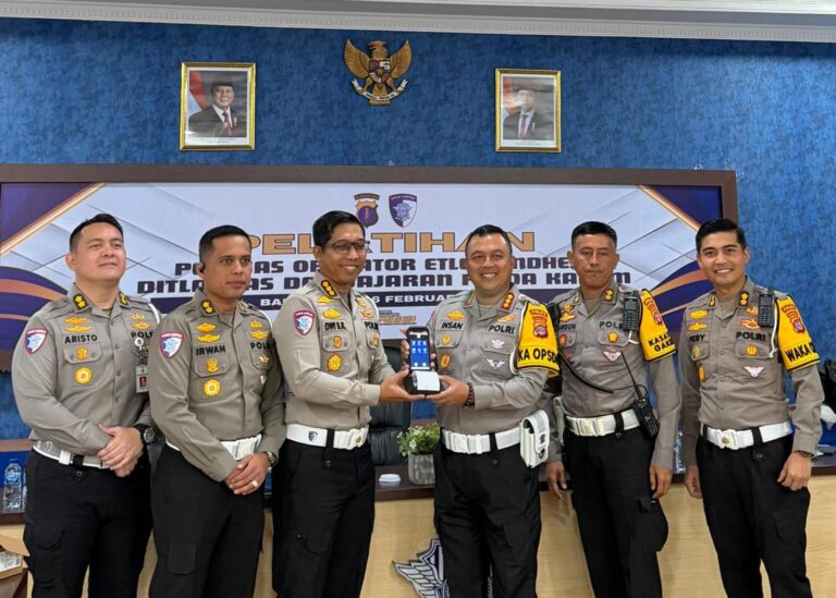 ETLE Mobile Handheld Perkuat Modernisasi Penindakan Lalu Lintas di Kaltim*