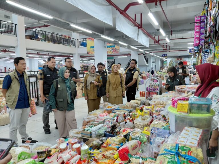 Polres Ponorogo Pastikan Stok dan Harga Sembako Aman Jelang Idul Fitri*