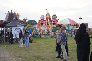 Kapolres Bojonegoro Pimpin KRYD, Patroli Dialogis di Kawasan Wisata*