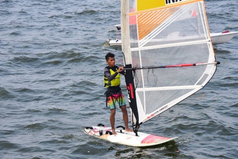 Hari Kedua Regatta Series I dan Kejurnas Layar 2026, TNI AL Terus Kawal Kelancaran Kegiatan
