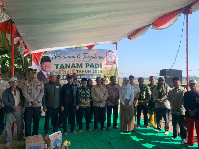 Tanam Padi Serentak di Beji, Kapolsek: Wujud Sinergi Pertahankan Swasembada Pangan