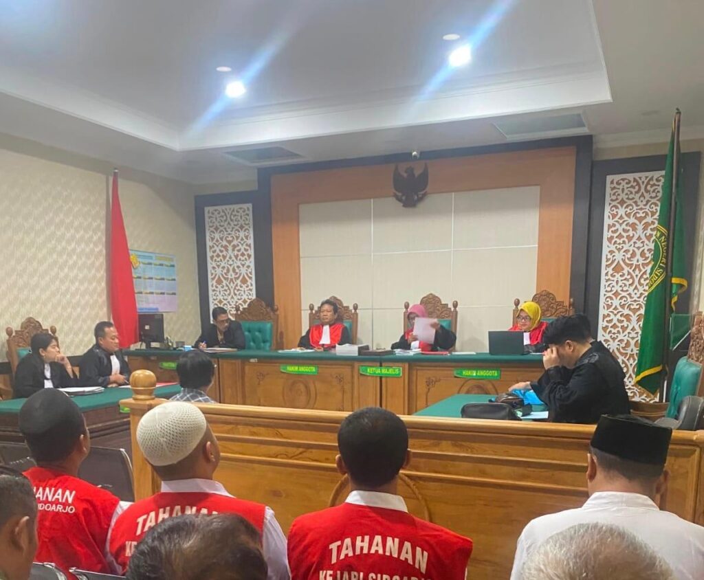 Perkara Dugaan Penggelapan Sertifikat, Notaris/PPAT Sujayanto Jalani Sidang di PN Sidoarjo