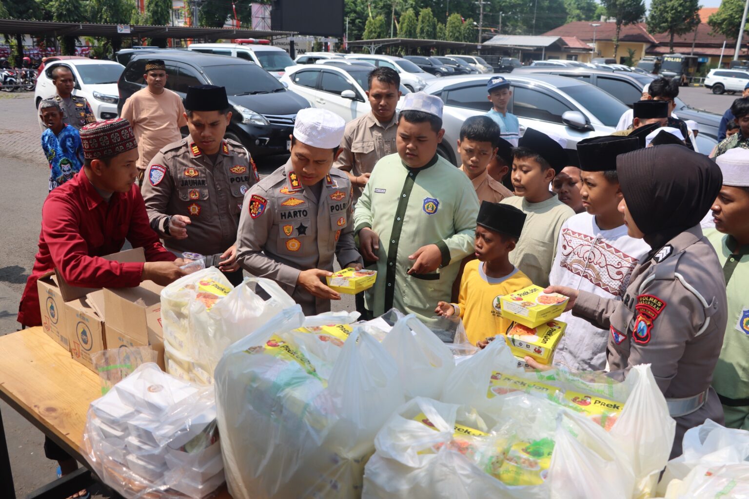 Prihatin Tingginya Korban Kecelakaan, Kapolres Pasuruan Gelar Salat Ghaib dan Doa Bersama