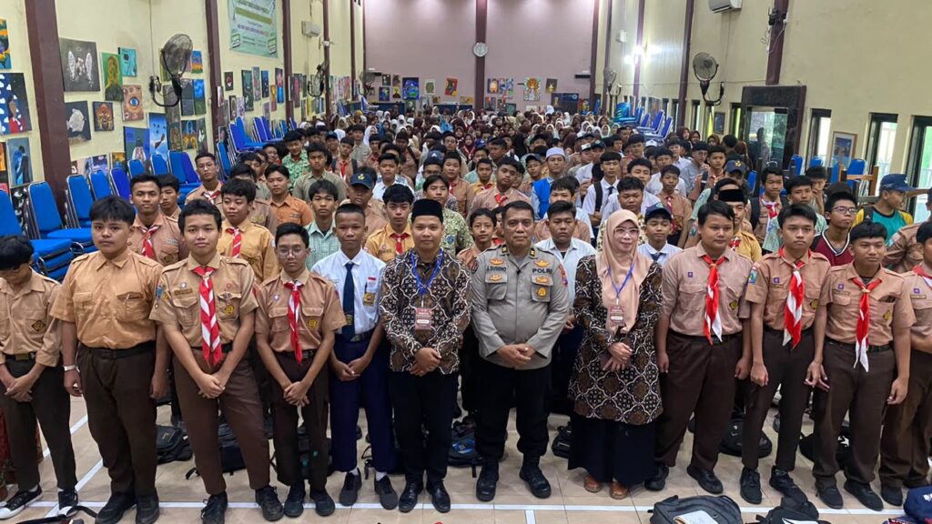 Polres Pasuruan Tanamkan Disiplin kepada 340 Siswa Baru MAN 1 Pasuruan, Bekal Wujudkan Generasi Berkarakter