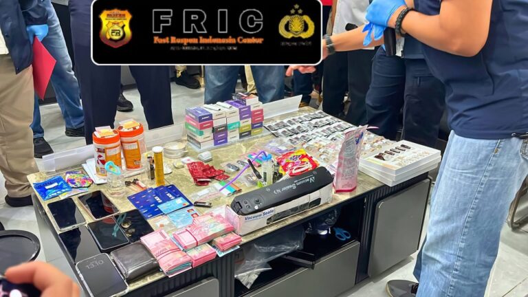 BNN BERSAMA BEA DAN CUKAI BONGKAR JARINGAN PENYELUNDUPAN VAPE BERISI ETOMIDATE ASAL MALAYSIA