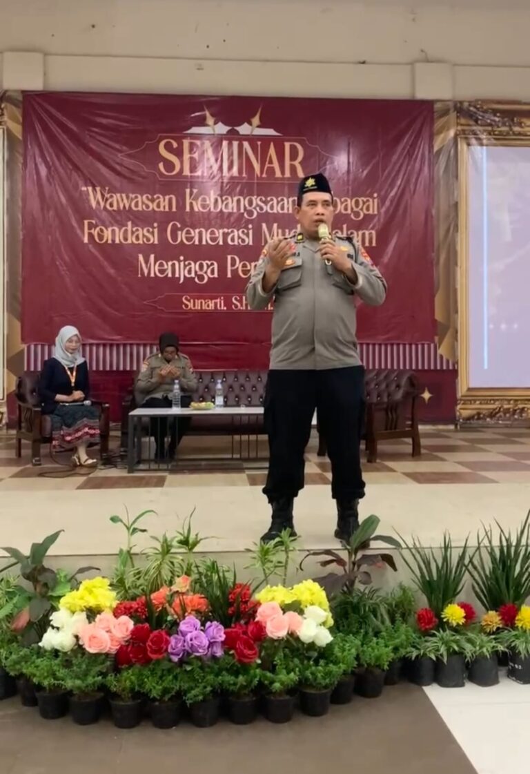 Tanamkan Cinta Tanah Air, Polres Pasuruan Bekali Mahasiswa Baru ITB Yadika dengan Wawasan Kebangsaan